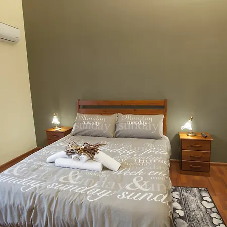 Siciliaetnamare Panzió 3*