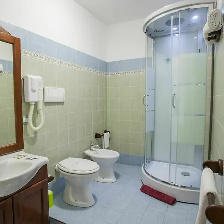 Siciliaetnamare Panzió