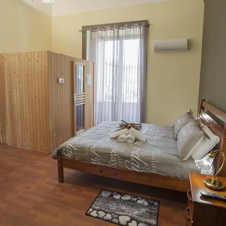 Couette-café Siciliaetnamare