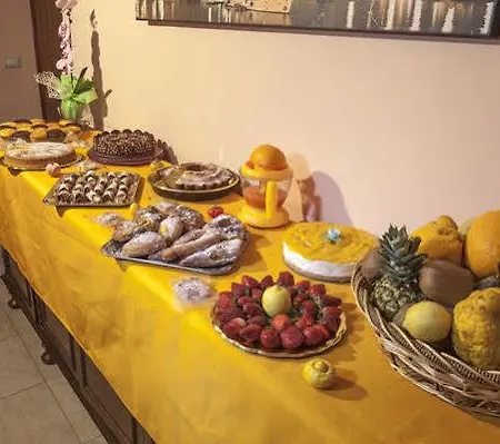 Couette-café Siciliaetnamare Riposto